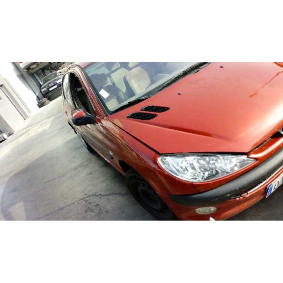 peugeot 206 berlina del año 2003