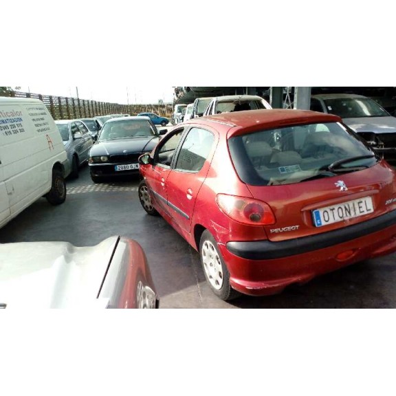 peugeot 206 berlina del año 2003