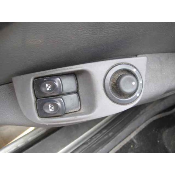 renault megane i coupe fase 2 (da..) del año 2000