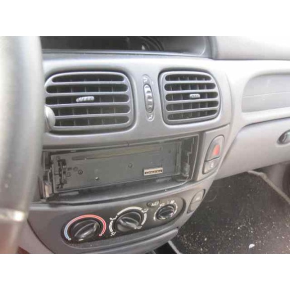 renault megane i coupe fase 2 (da..) del año 2000