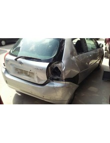 toyota corolla (e12) del año 2002 2