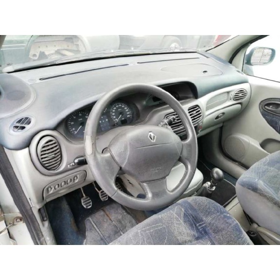 renault scenic (ja..) del año 2000