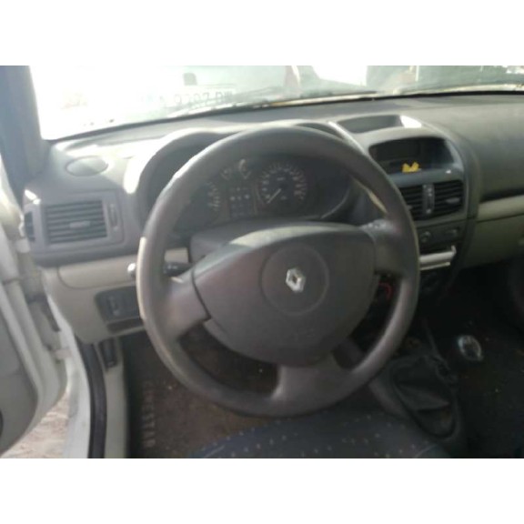renault clio ii fase ii (b/cb0) del año 2002