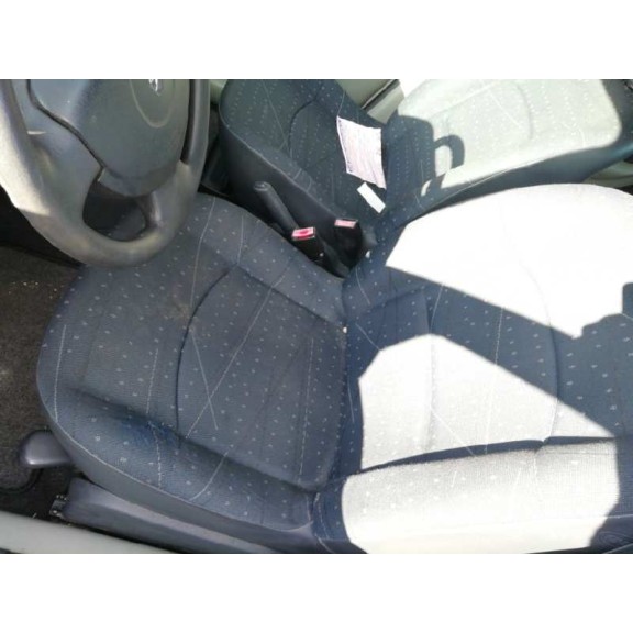 renault clio ii fase ii (b/cb0) del año 2002