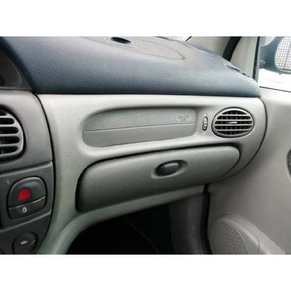 renault scenic (ja..) del año 2000