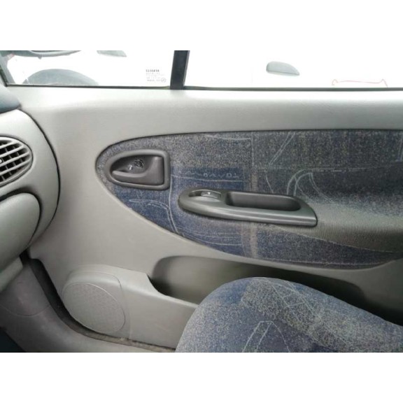 renault scenic (ja..) del año 2000