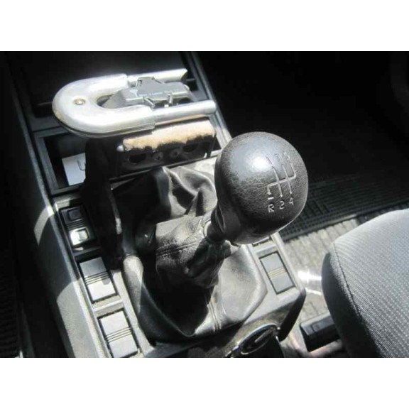 renault 21 nevada (k48) del año 1988