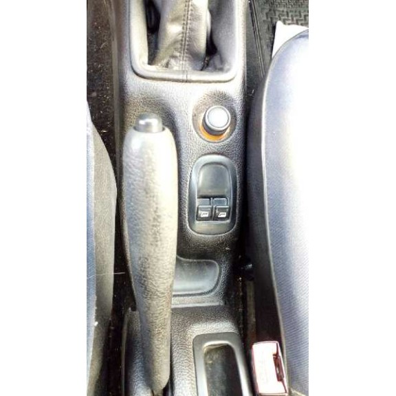 peugeot 206 berlina del año 1999