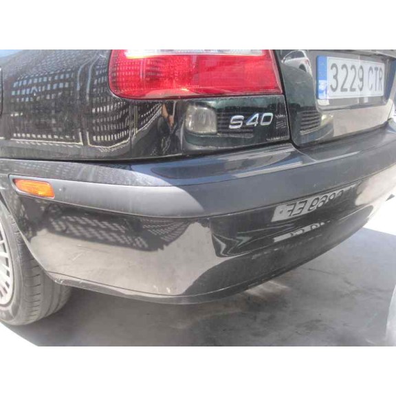 volvo s40 berlina del año 2004