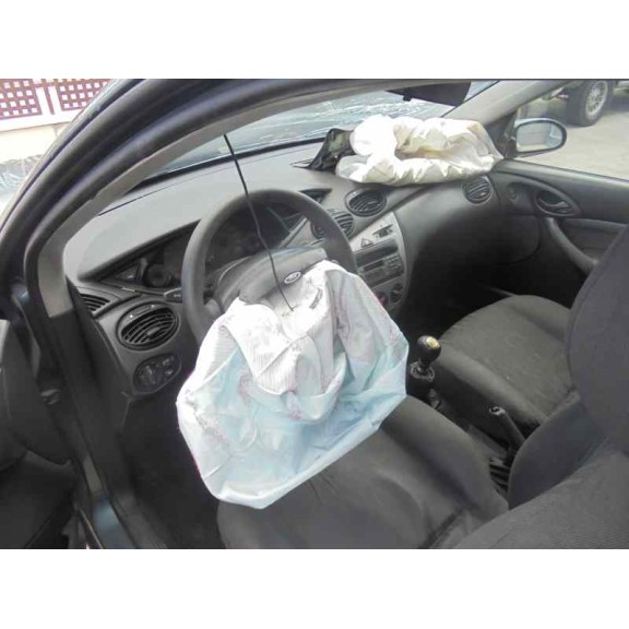 ford focus berlina (cak) del año 2002