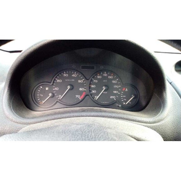 peugeot 206 berlina del año 1999