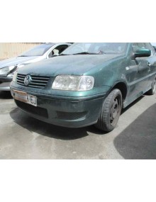 volkswagen polo berlina (6n2) del año 2000 2