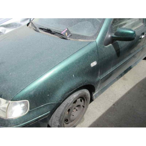 volkswagen polo berlina (6n2) del año 2000