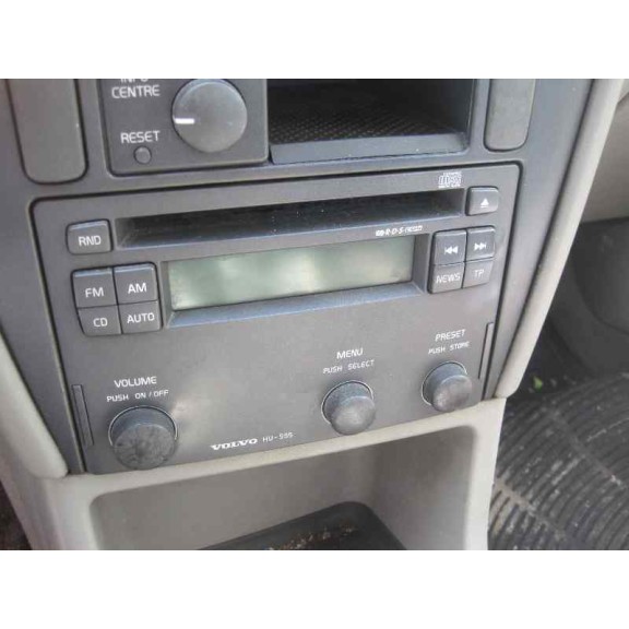 volvo s40 berlina del año 2004