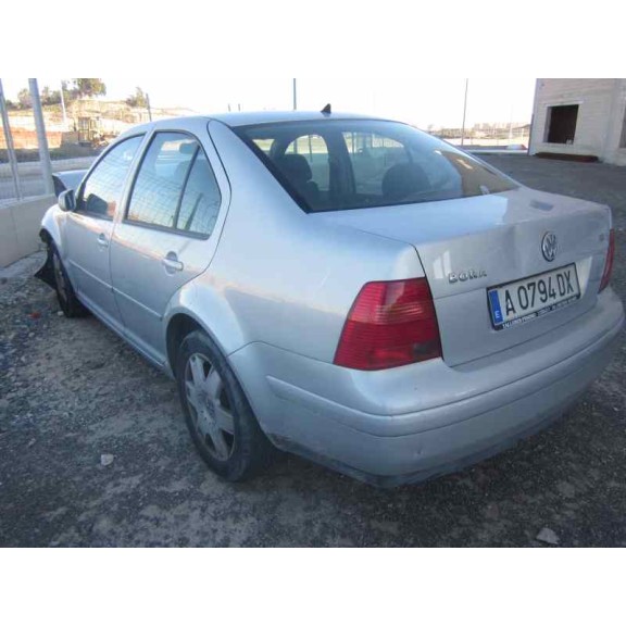volkswagen bora berlina (1j2) del año 1999