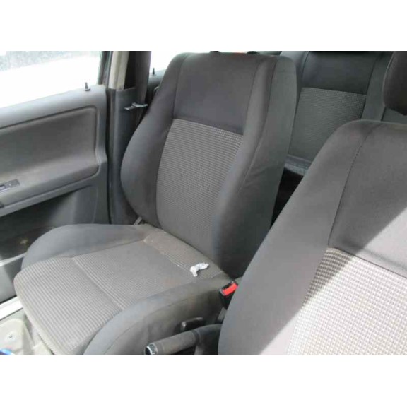 volkswagen polo berlina (6n2) del año 2000