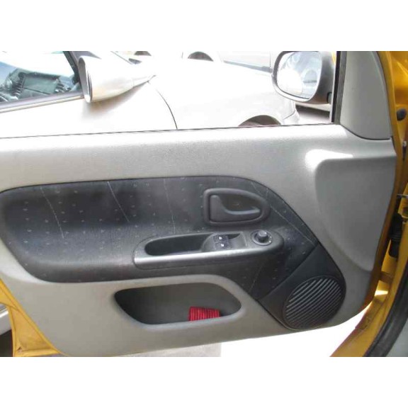 renault clio ii fase ii (b/cb0) del año 2001