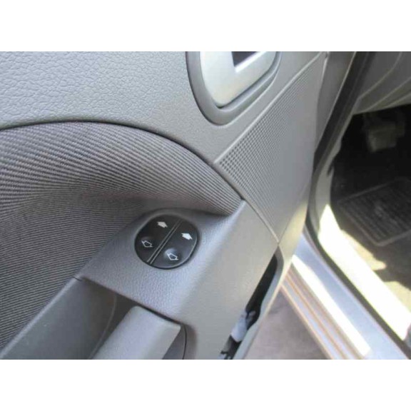 ford fiesta (cbk) del año 2003