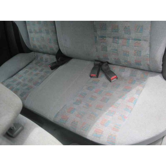 daewoo lanos del año 2000