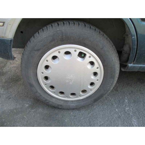 peugeot 205 berlina del año 1997