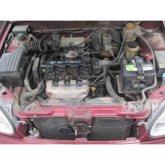 daewoo lanos del año 2000