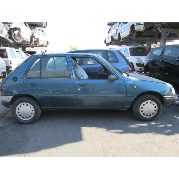 peugeot 205 berlina del año 1997