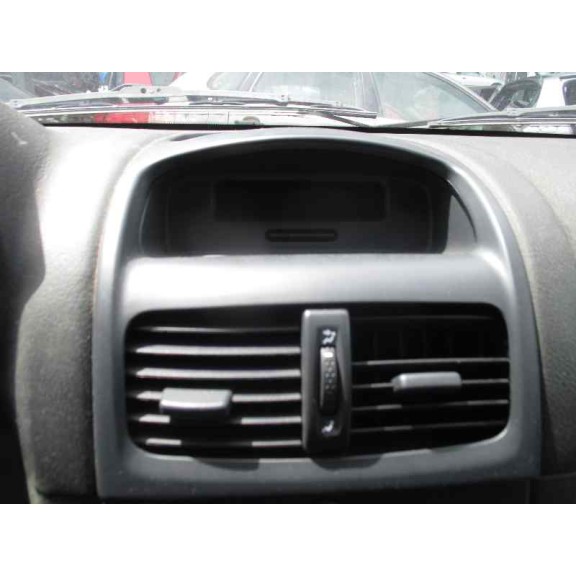 renault clio ii fase ii (b/cb0) del año 2001