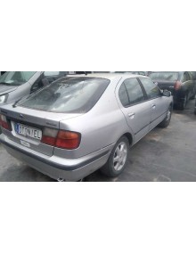 nissan primera berlina (p11) del año 1999 2