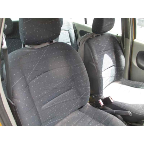 renault clio ii fase ii (b/cb0) del año 2001