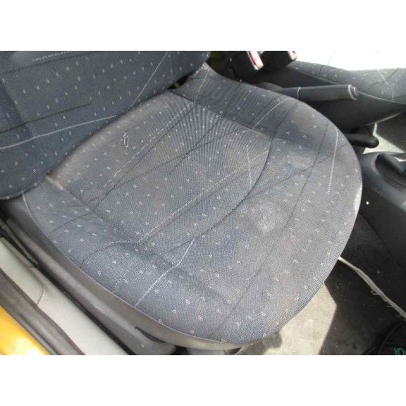 renault clio ii fase ii (b/cb0) del año 2001