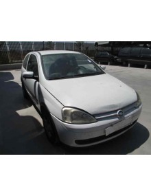 opel corsa c del año 2001