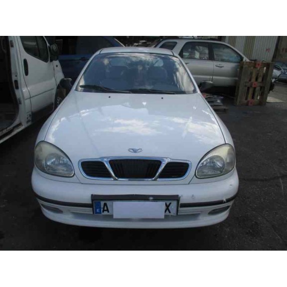 daewoo lanos del año 1999