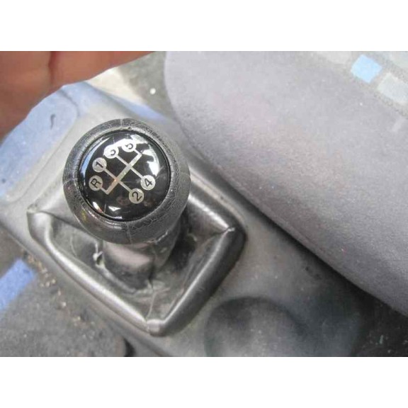 opel tigra del año 1997