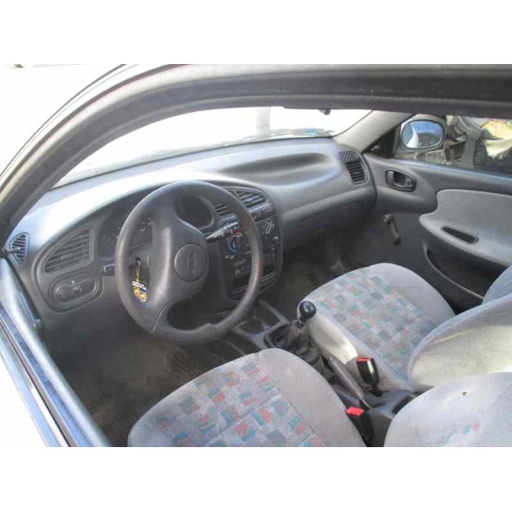 daewoo lanos del año 1999