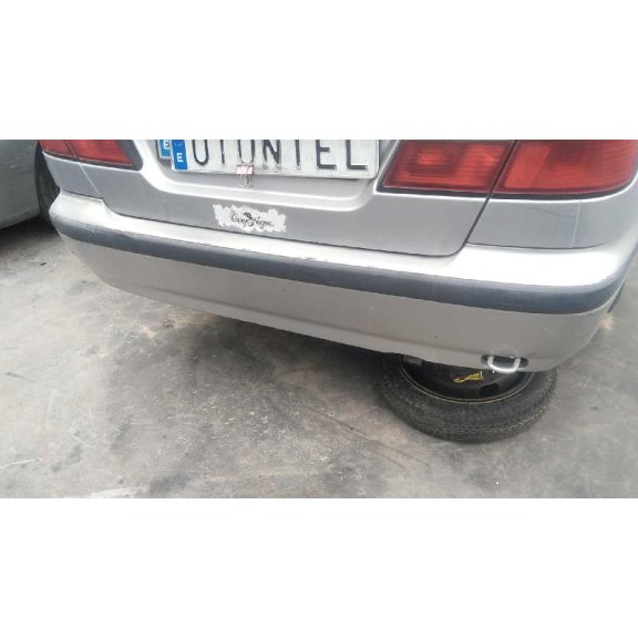 nissan primera berlina (p11) del año 1999