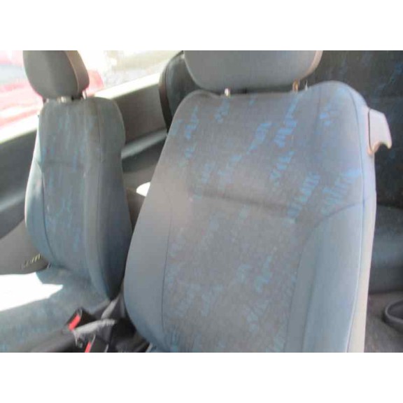 opel corsa c del año 2001