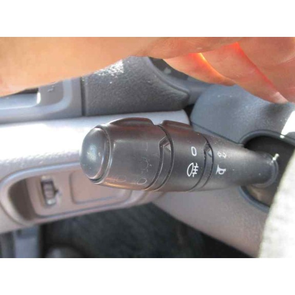 renault clio ii fase i (b/cbo) del año 1998