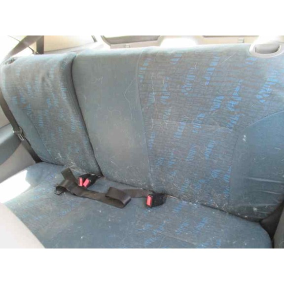 opel corsa c del año 2001