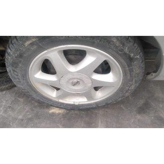 nissan primera berlina (p11) del año 1999