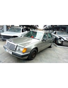 mercedes-benz clase e (w124) berlina del año 1993