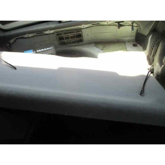 opel corsa c del año 2001