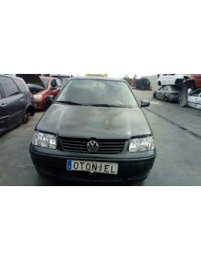 volkswagen polo berlina (6n2) del año 2000