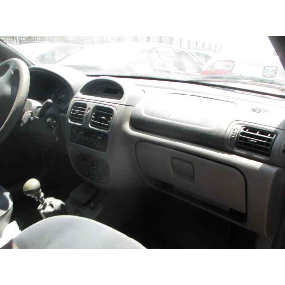 renault clio ii fase i (b/cbo) del año 1998