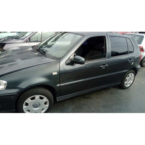 volkswagen polo berlina (6n2) del año 2000