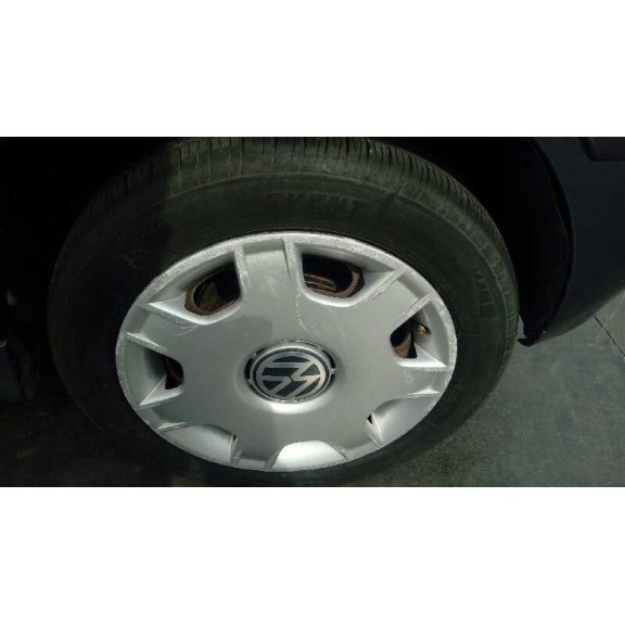 volkswagen polo berlina (6n2) del año 2000