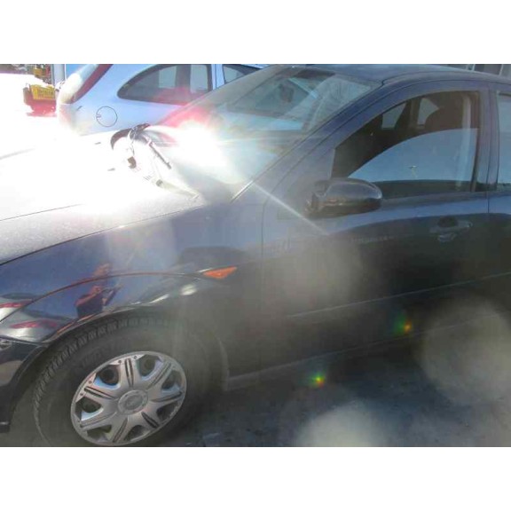 ford focus berlina (cak) del año 2000