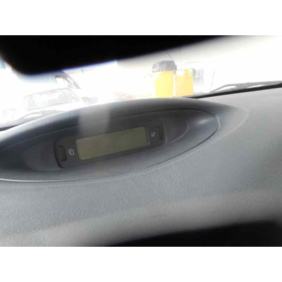 citroën c5 berlina del año 2002