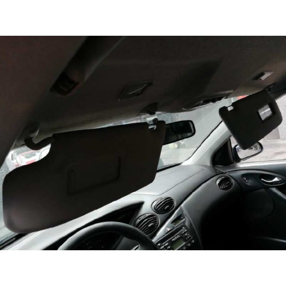 ford focus turnier (cak) del año 2003