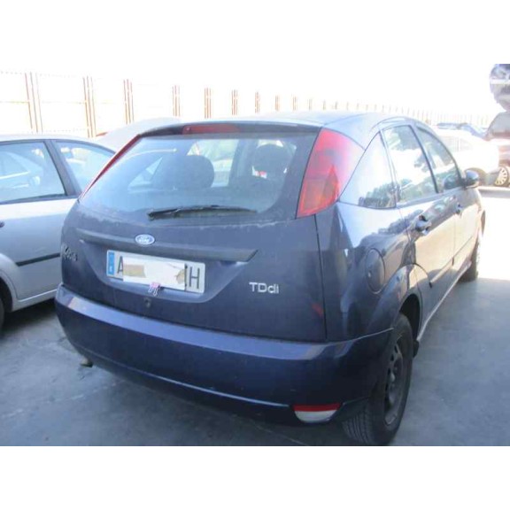 ford focus berlina (cak) del año 2000