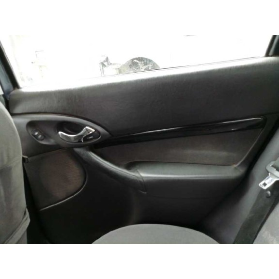 ford focus turnier (cak) del año 2003